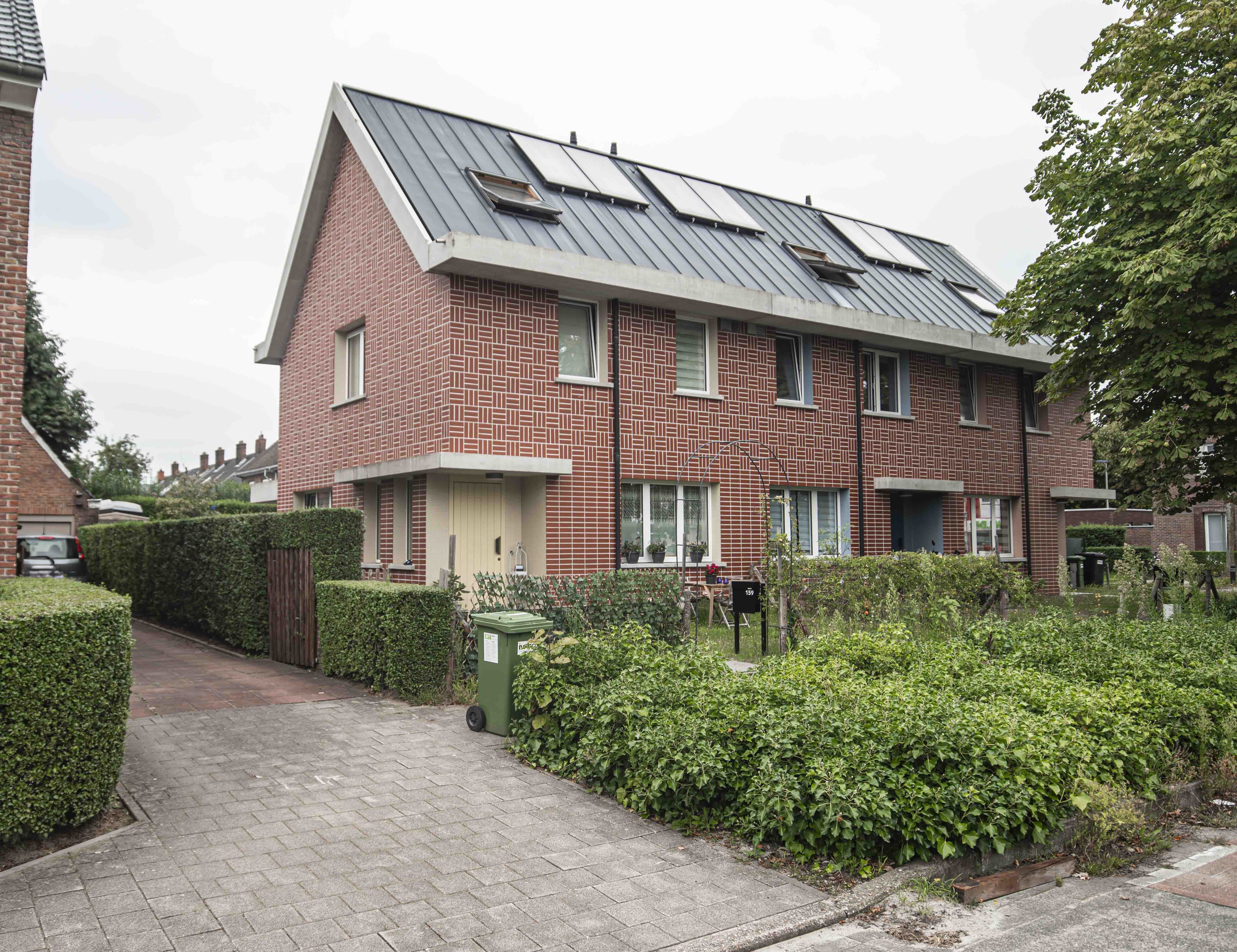 Gevelzicht woningen Alfons Braeckmanlaan 159-163