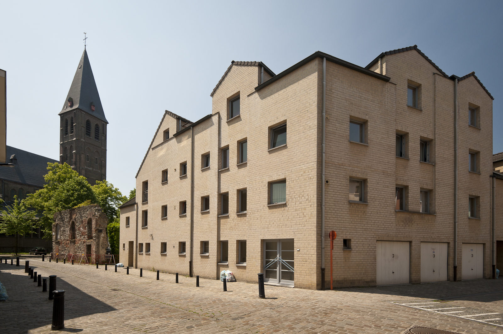 Gevelbeeld van het appartementsgebouw Buitenhof 22-34