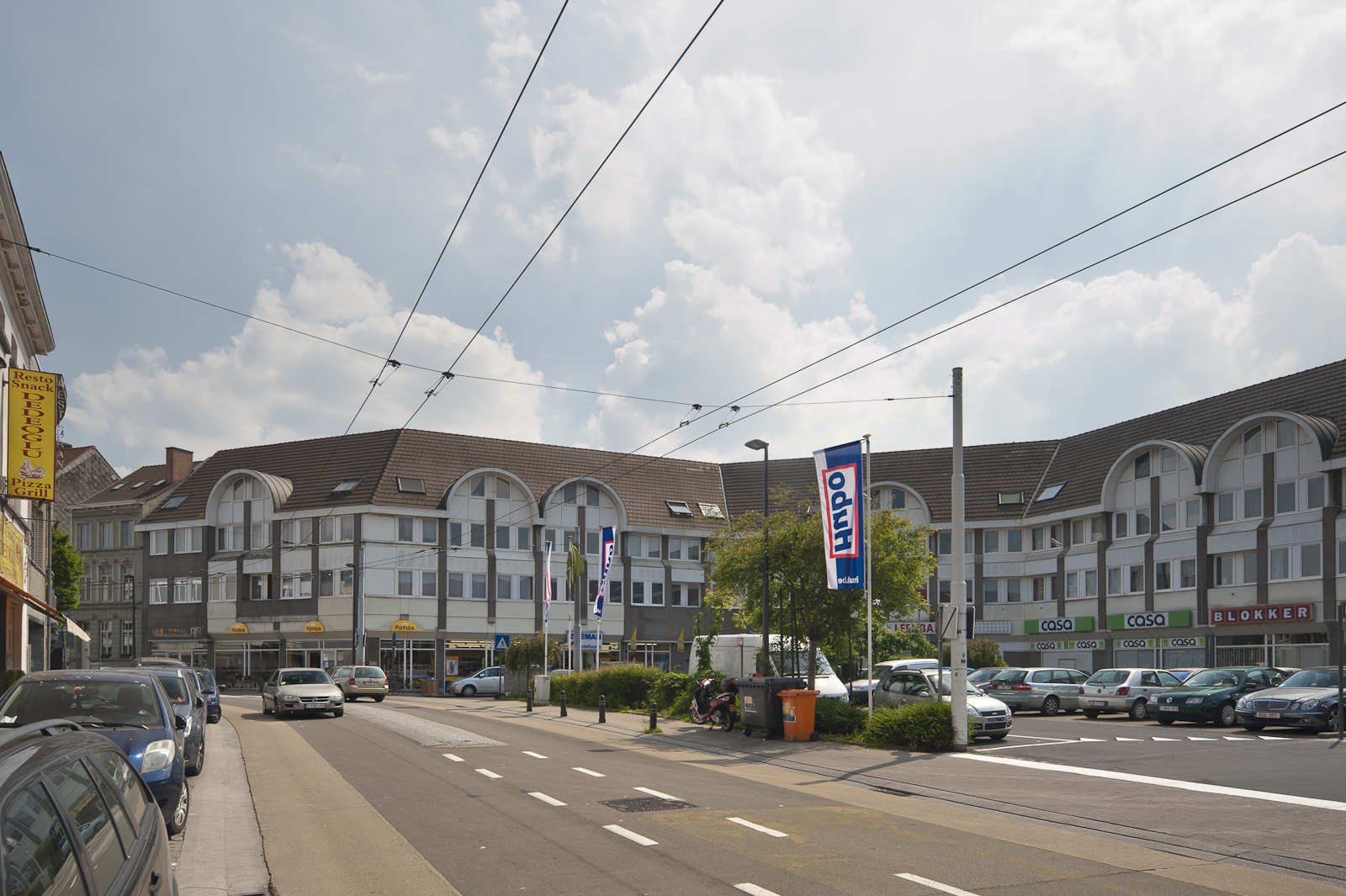 Gevelzicht woningcomplex aan de Dendermondsesteenweg