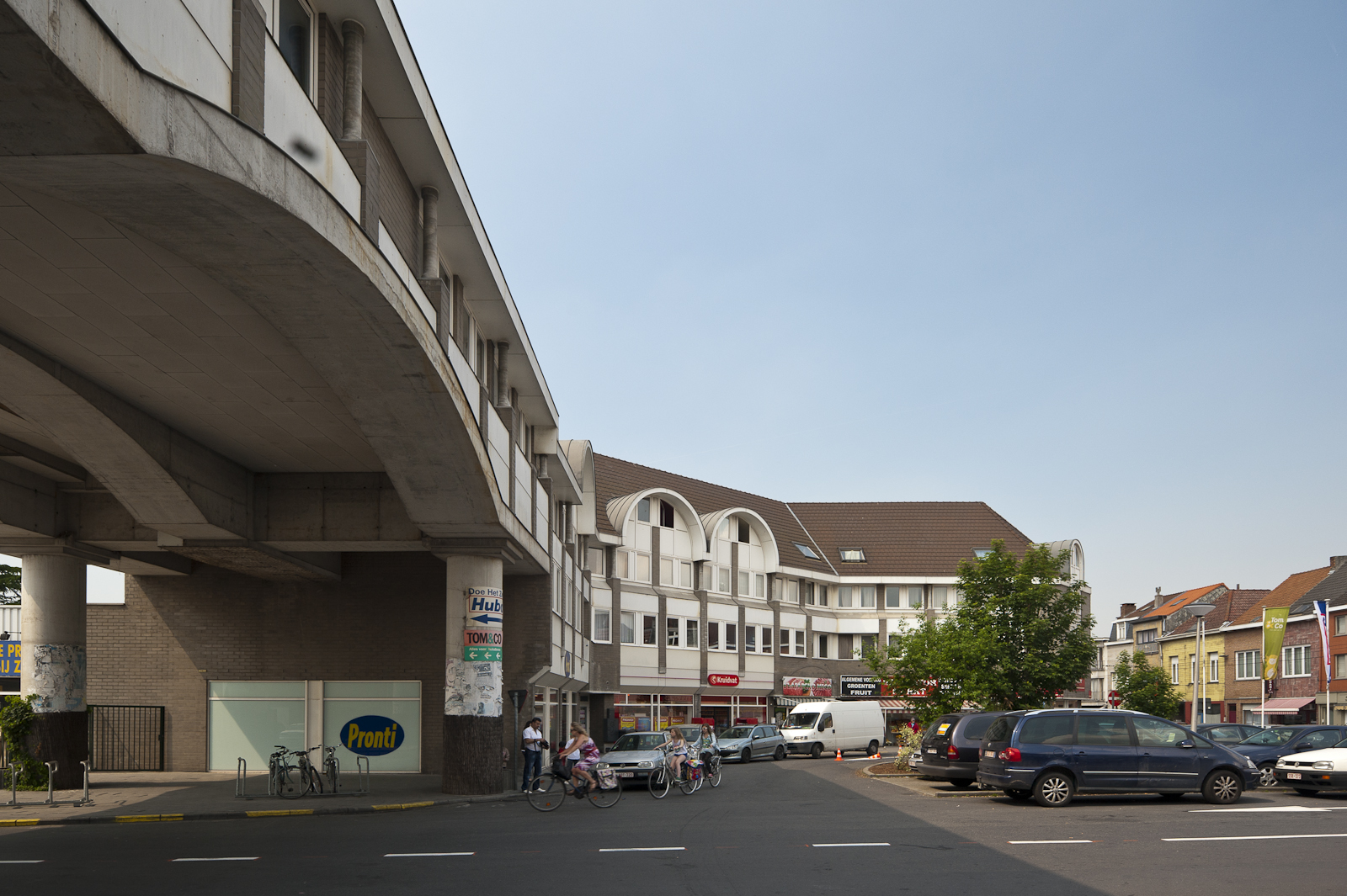 Gevelzicht woningcomplex aan de Dendermondsesteenweg