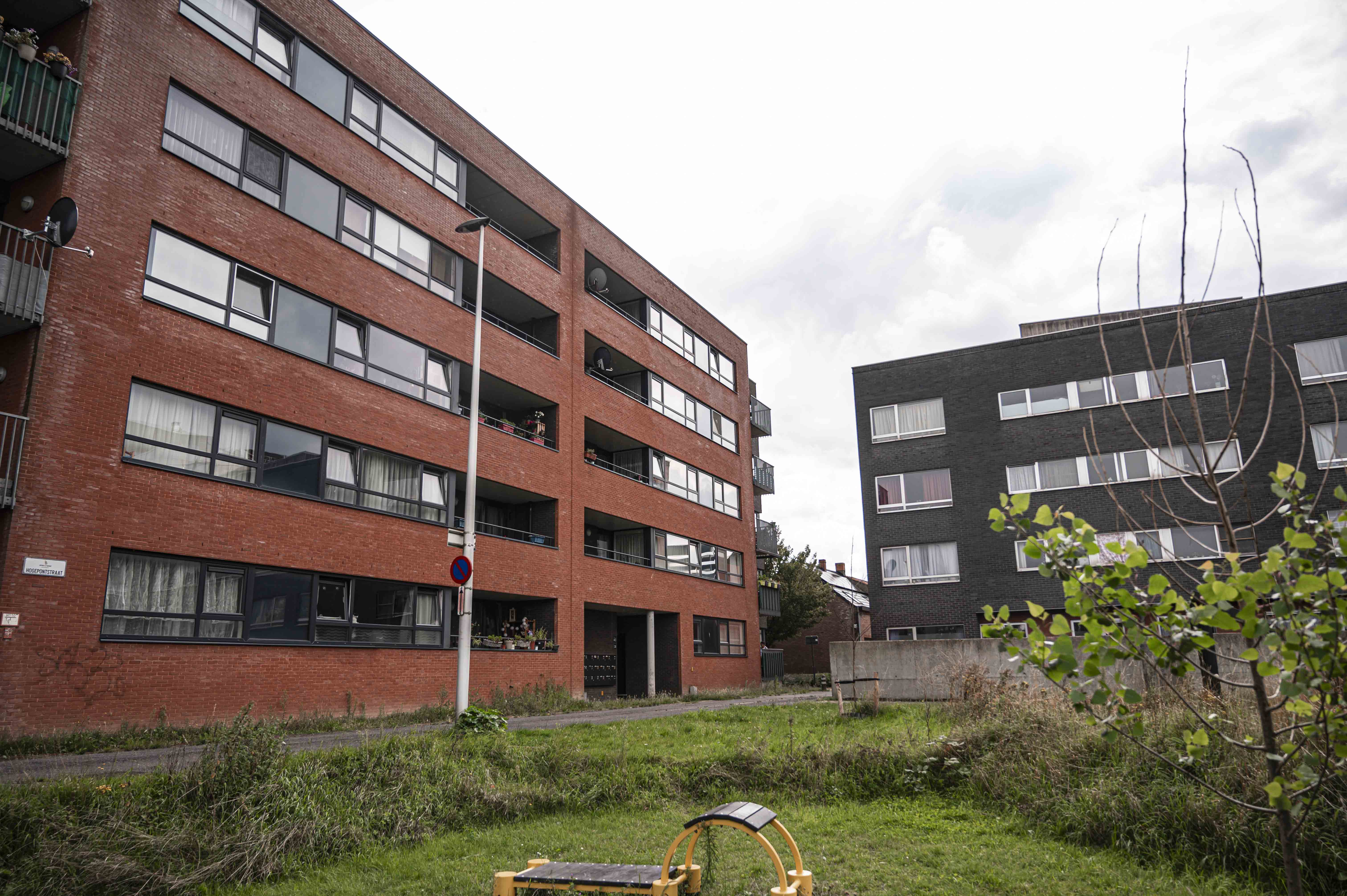 Gevelbeeld appartementsgebouw Hogepontstraat 36-40