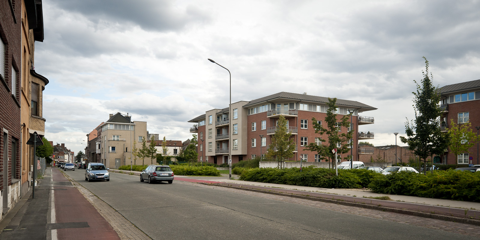 Gevelzicht appartementsgebouwen Hundelgemsesteenweg