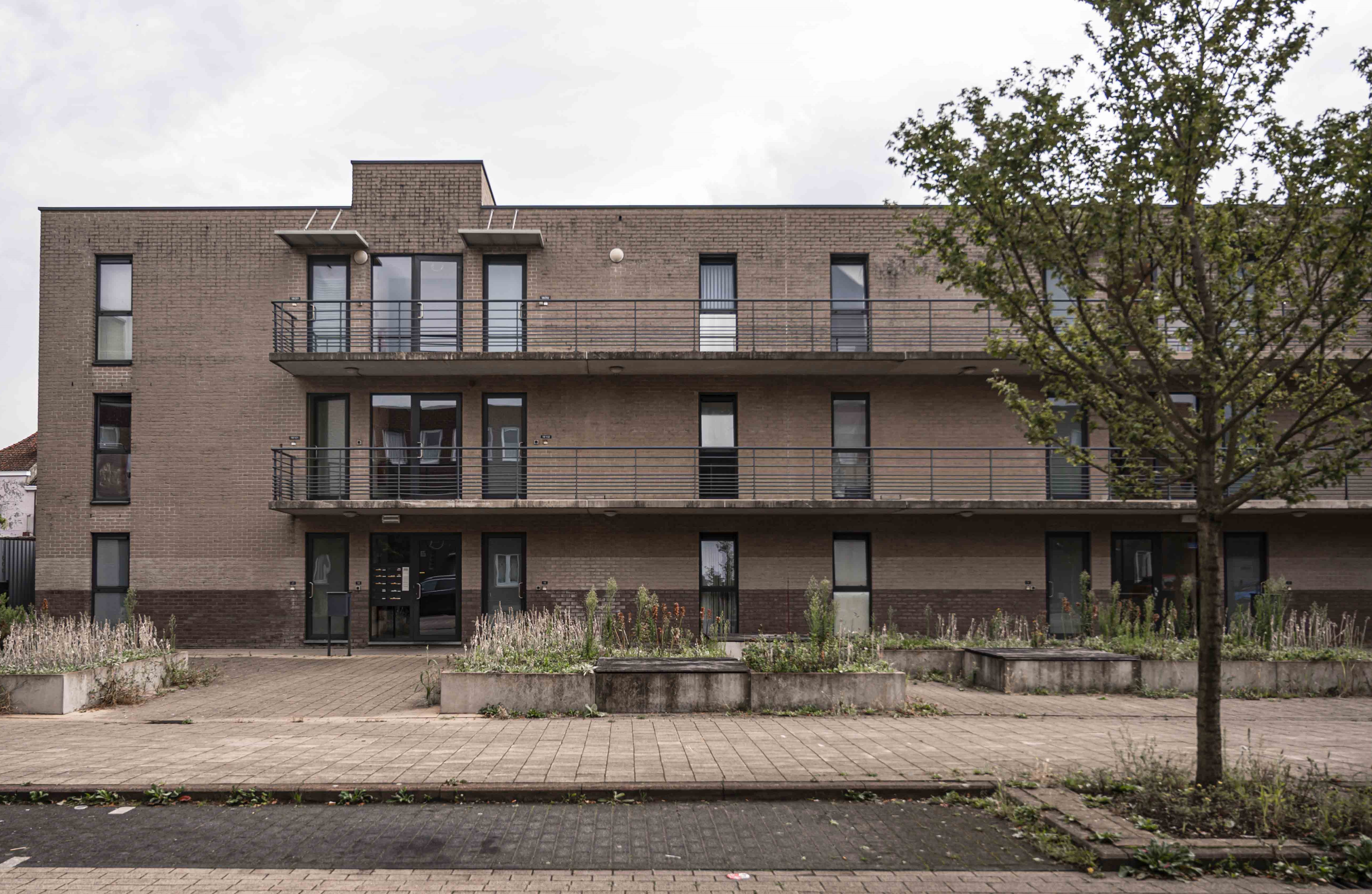 Gevelzicht gebouw Jan Rijmstraat 10-20