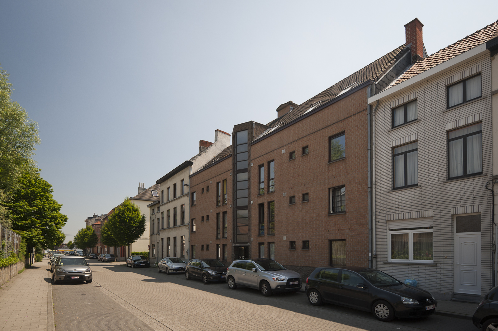 Gevelbeeld appartementsgebouw in de Lucas Munichstraat 34-38