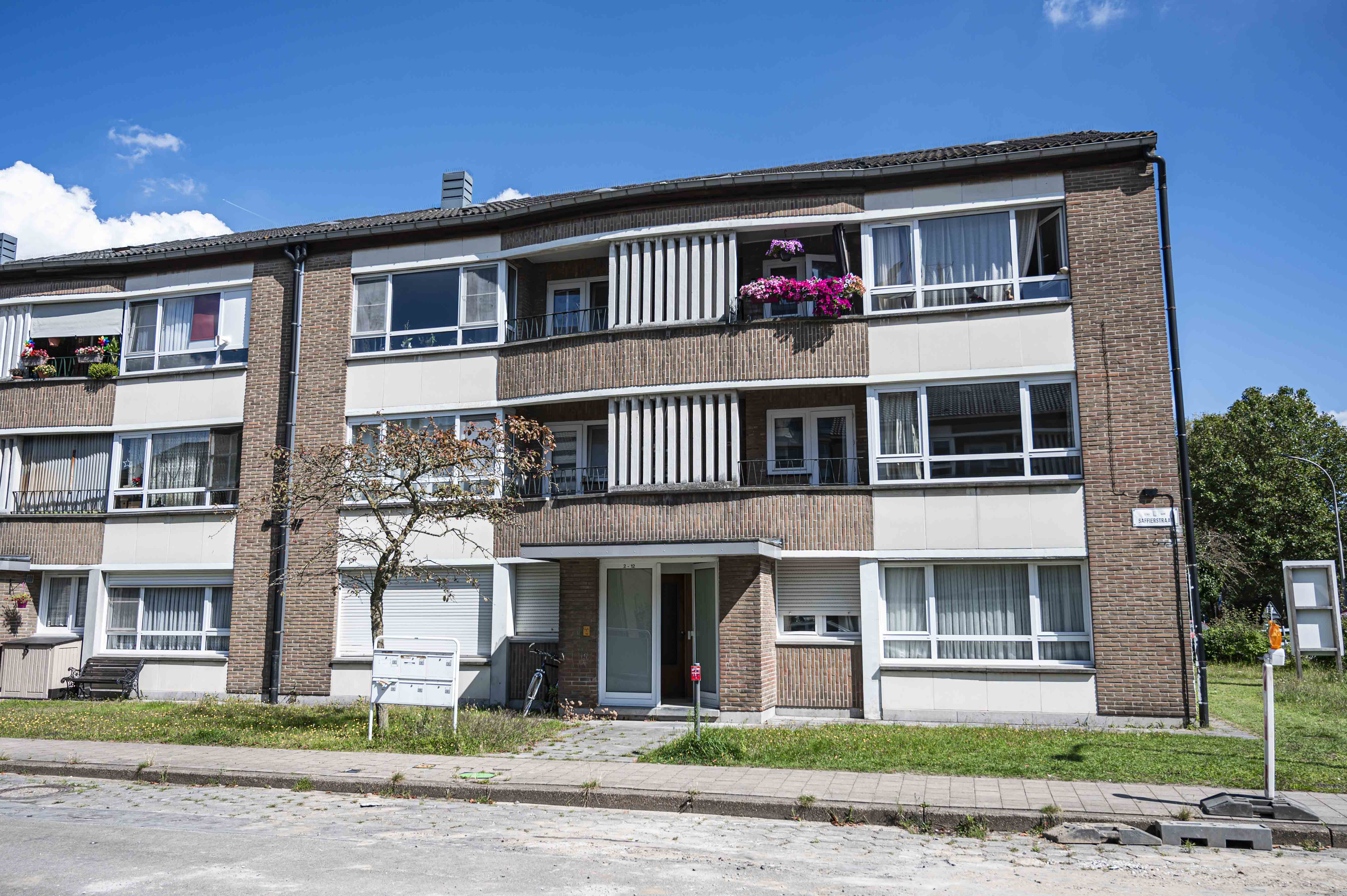 Gevelzicht woningen Saffierstraat 2-36