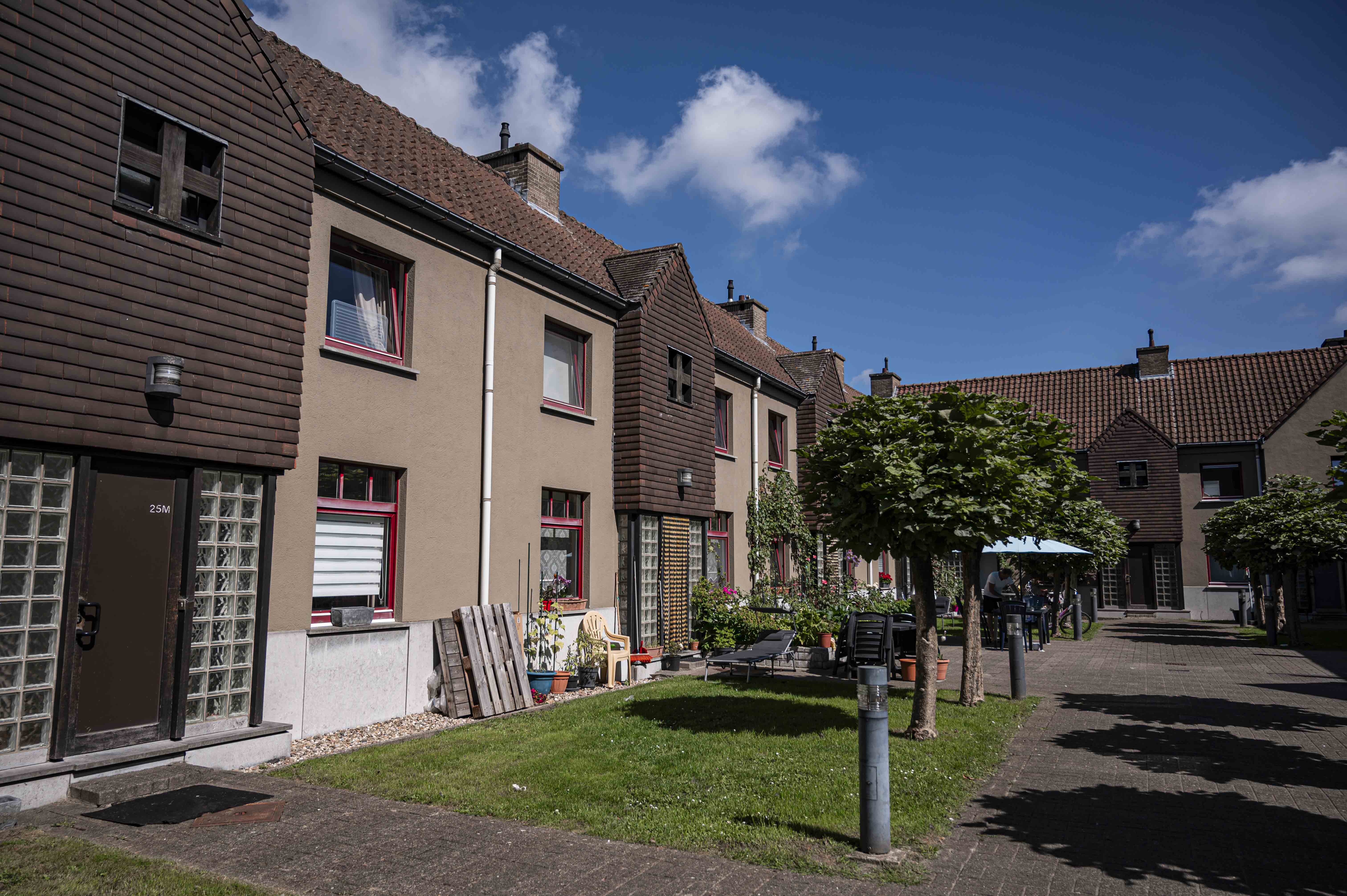 Gevelzicht woningen Terneuzenlaan