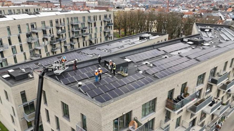 Dronebeeld zonnepanelen Rabot
